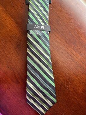 Green and Black Striped Men's Tie NWT